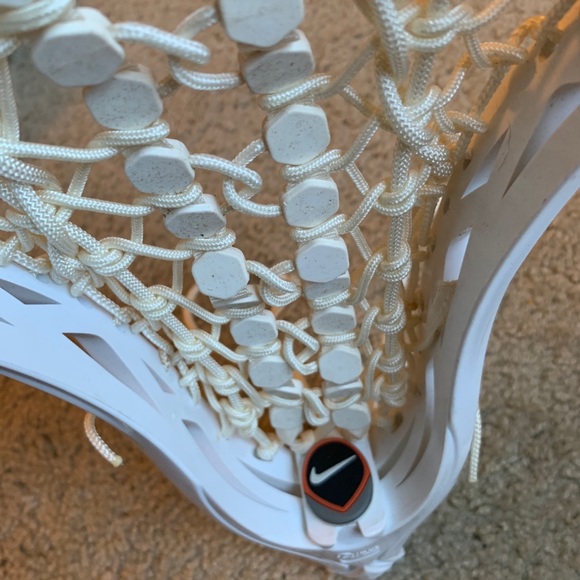 UNC women’s lacrosse Nike burst head - Picture 4 of 5